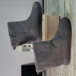 NEW NWT Toms Nepal Boots Grey Suede Boots Youth Size‎ 5 Women's Size 7
