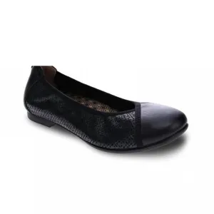 NEW REVERE women's nairobi ballet flat in black lizard/onyx