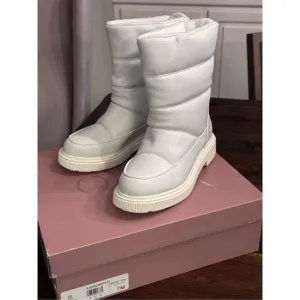 New! Sarto white snow boot