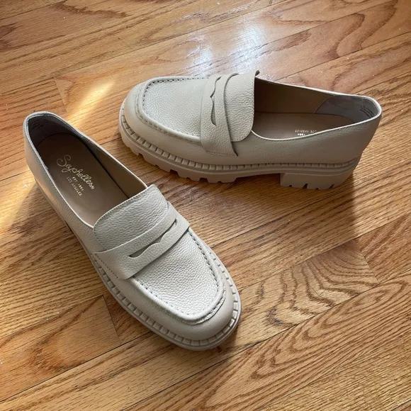 New Seychelles Meridian Platform Loafers beige
