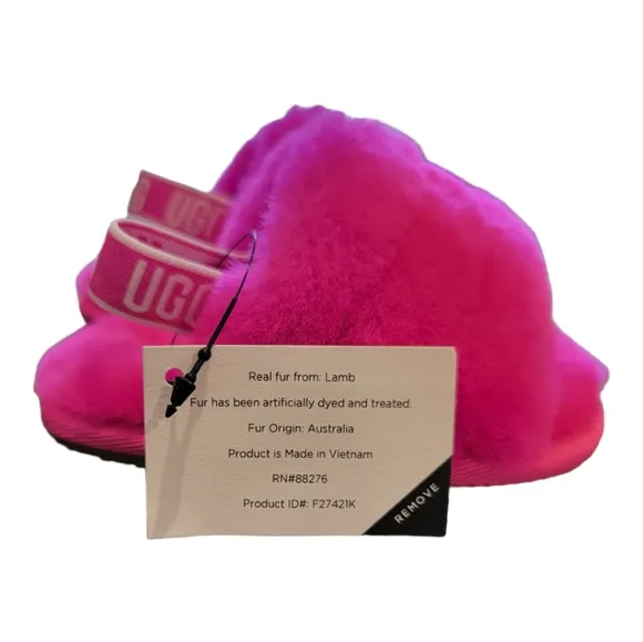 New! UGG I Fluff Yeah Slides in Rock Rose Size 4 (12-18 months)