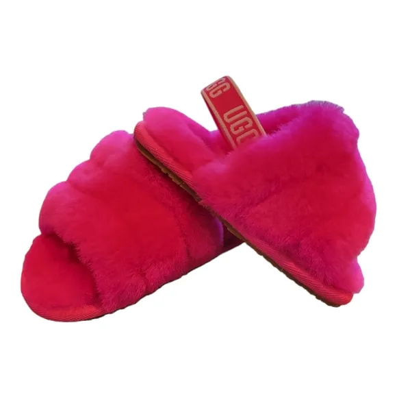 New! UGG I Fluff Yeah Slides in Rock Rose Size 4 (12-18 months)