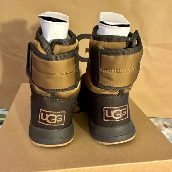 New UGG Kids Toty Cold Weather Waterproof Boots
