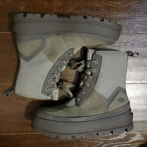 NEW UGG The UGG Lug Boots Womens 7.5 Moss Green Outdoors Rugged Chunky Grunge