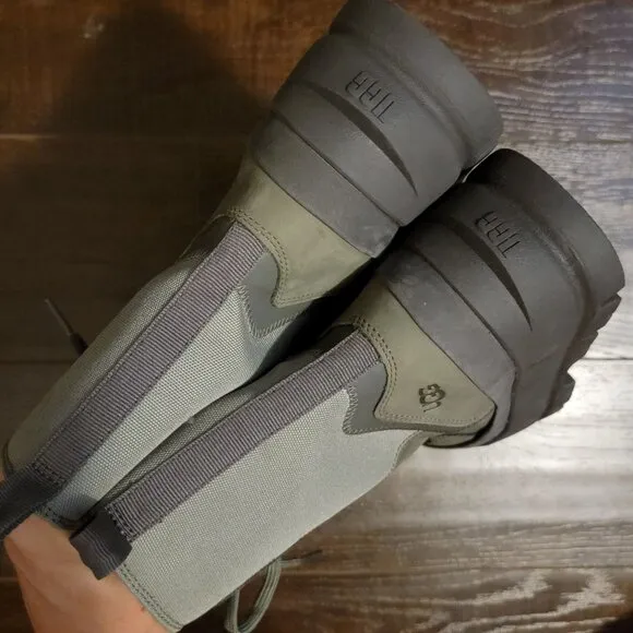 NEW UGG The UGG Lug Boots Womens 7.5 Moss Green Outdoors Rugged Chunky Grunge