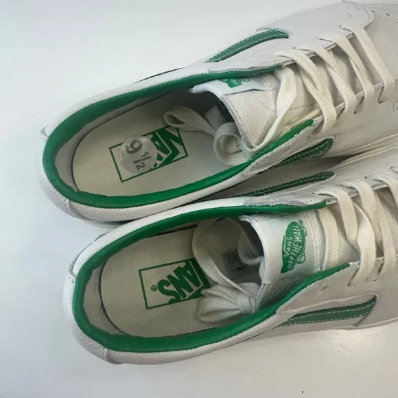 New Vans SK8 Low Top Sneakers White Green Leather Casual Unisex Men 9.5 Women 11