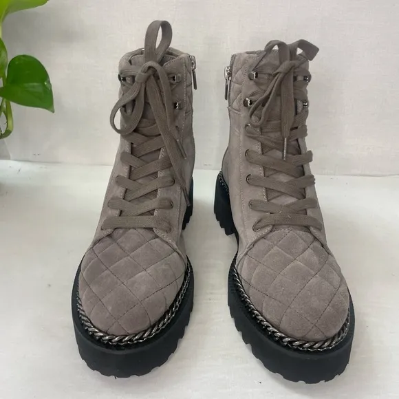 New! Vince Camuto Merindil‎ Gray SuedeCombat Boot 9M