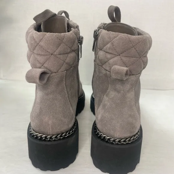 New! Vince Camuto Merindil‎ Gray SuedeCombat Boot 9M