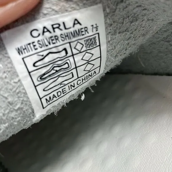 NEW Vintage Havana Carla Women’s Size 7.5 White Silver Shimmer Low Top Sneakers
