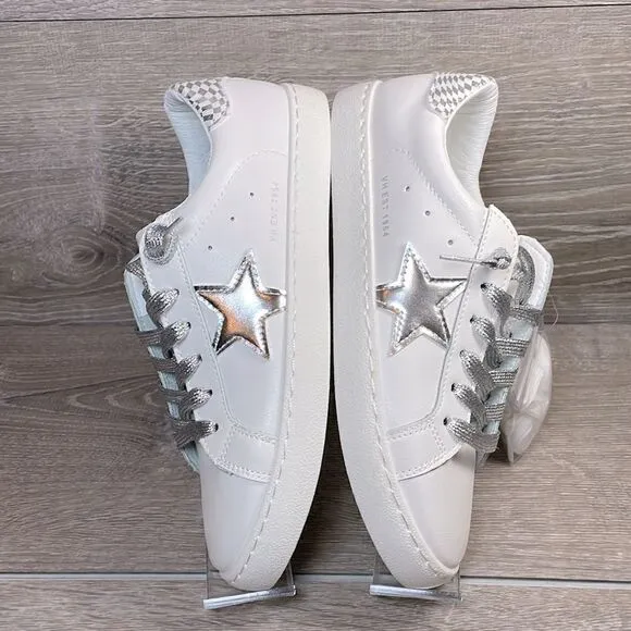 NEW Vintage Havana Carla Women’s Size 7.5 White Silver Shimmer Low Top Sneakers