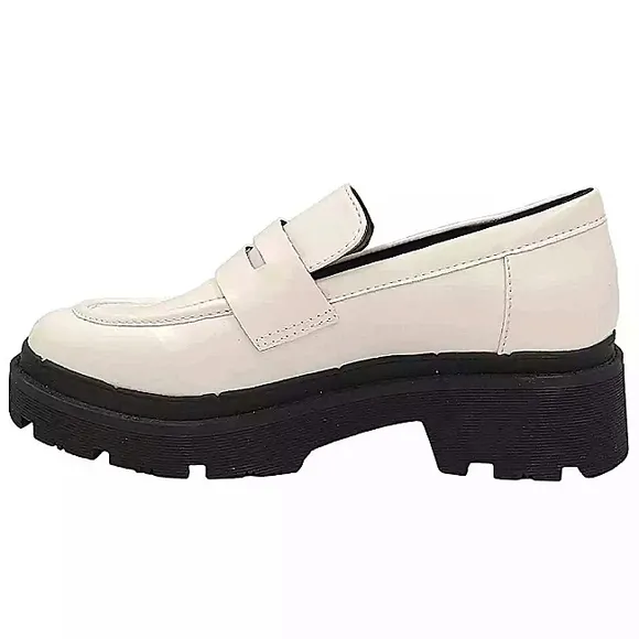 New w/Box Aqua College Saanvi Weatherproof Vegan Lug Sole Penny Loafer Size 8