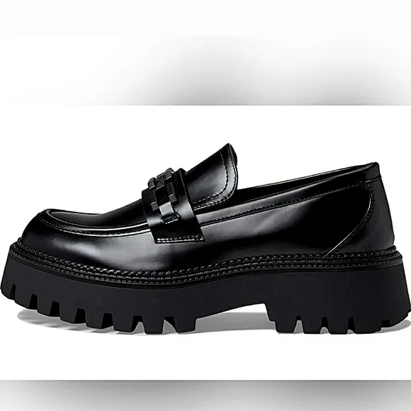 New w/o Box Steve Madden Aerin Women's Lug Sole Leather Loafers Size 9