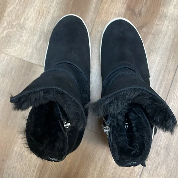 New Women’s J/Slides Buckle Wells Suede Wedge Boot!!🔥🔥🔥