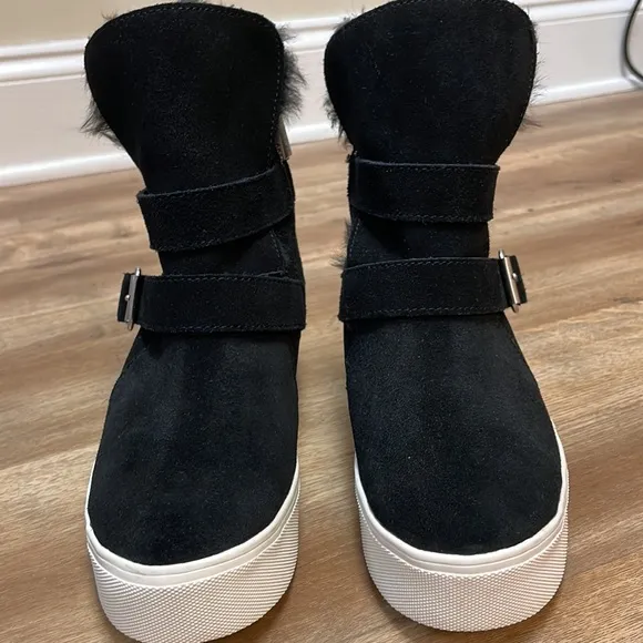 New Women’s J/Slides Buckle Wells Suede Wedge Boot!!🔥🔥🔥