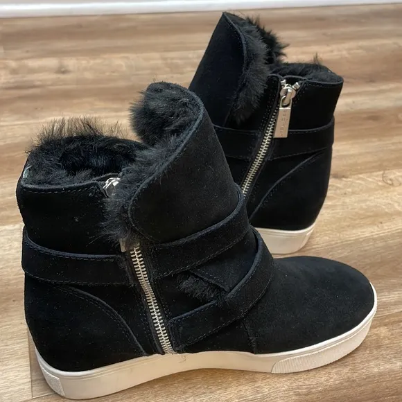 New Women’s J/Slides Buckle Wells Suede Wedge Boot!!🔥🔥🔥