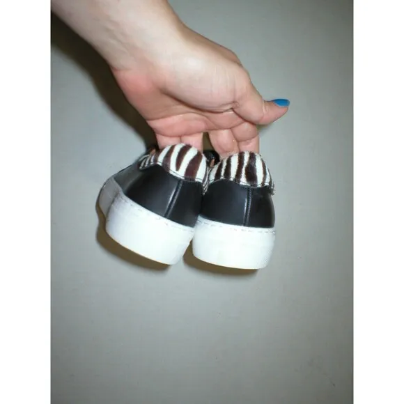 New Womens Shoes Fashion Casual Sneakers 7.5 White Black Skechers Street Zebra