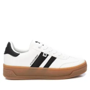 NEW XTI women's urban fashion sneakers in white