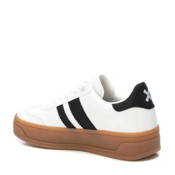 NEW XTI women's urban fashion sneakers in white