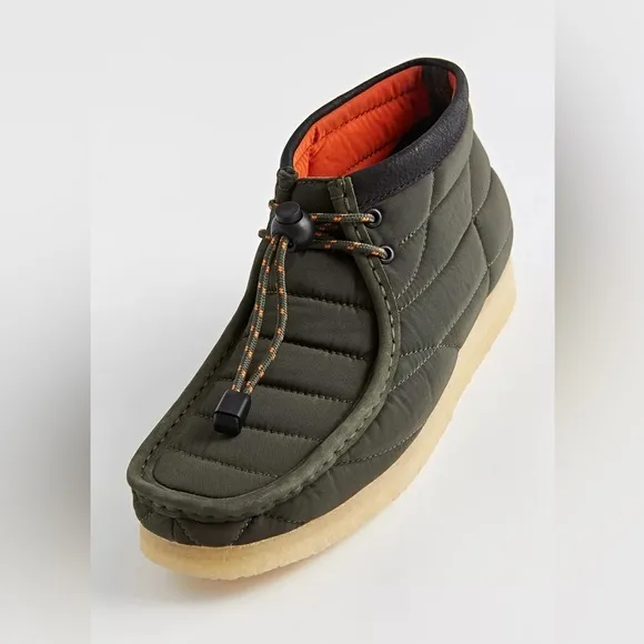 New🌟Clarks Wallabee Quilted Boot