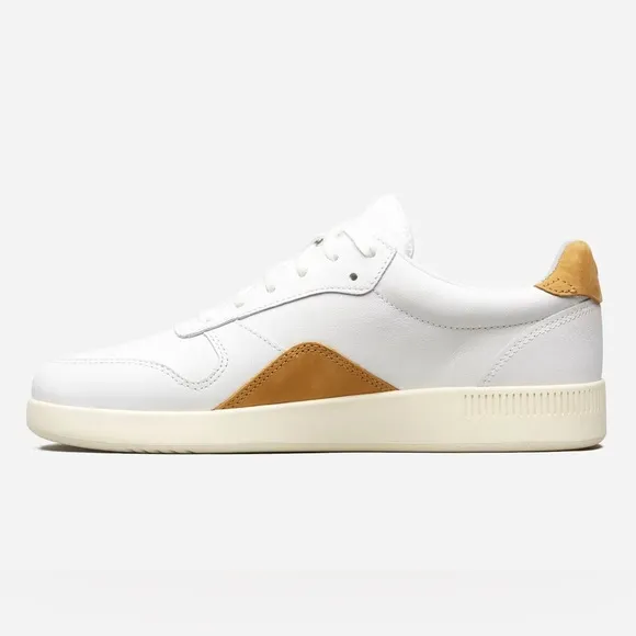 NIB Everlane The ReLeather Court Sneakers in White/Mustard Size W13 M11