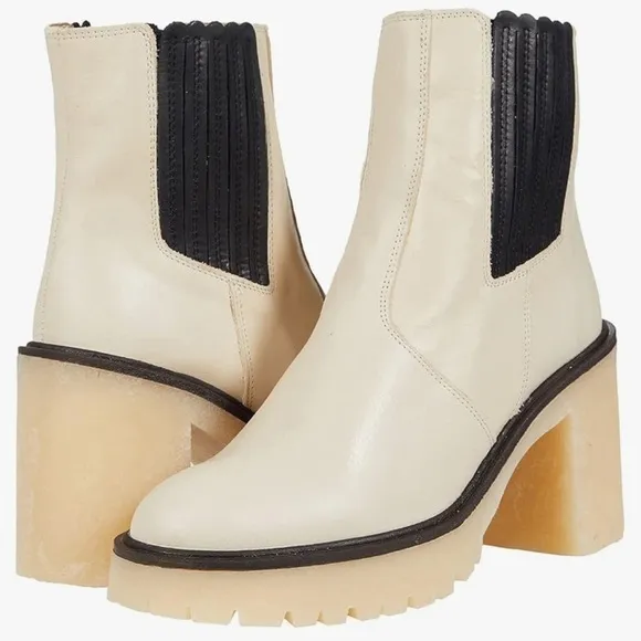 NIB Free People James Chelsea White Cream Black Leather Boots Size 7.5-8 /EU 38