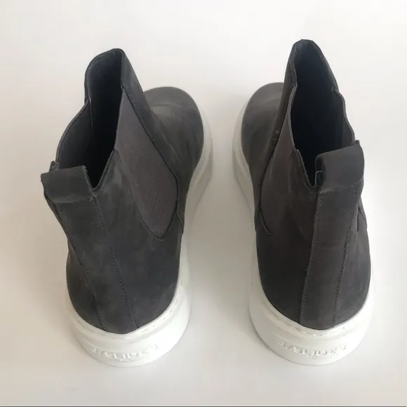 NIB J/SLIDES NYC Dani Chelsea Dark Gray Nubuck Suede Platform Slip On Bootie 8.5