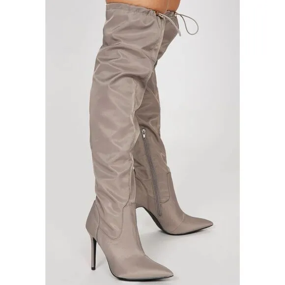 NIB Mata Cold Hearted Taupe Over The Knee Boots - Size 8.5   ***Item: B13