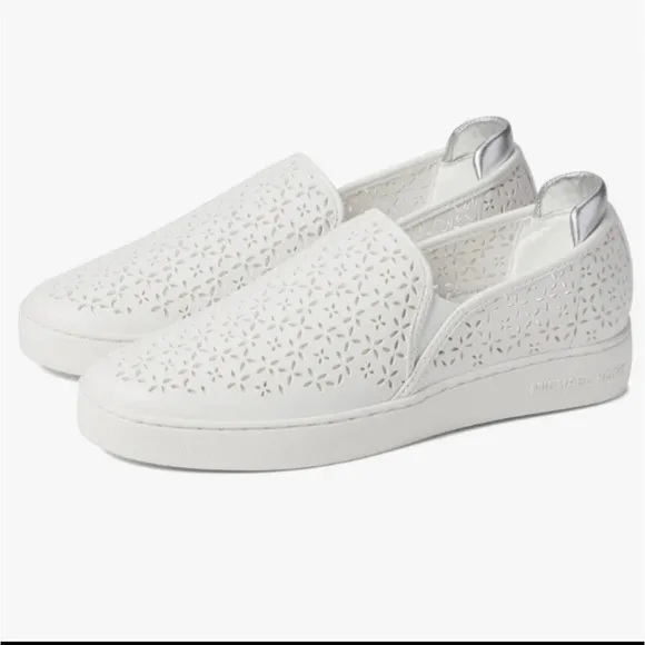 NIB Michael Kors Ophelia Women Perforated Slip On Floral Design Sneakers…