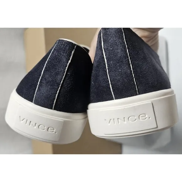 NIB Vince Womens Blair Slip On Fashion Sneaker Blue Ink Suede 39/8.5 M