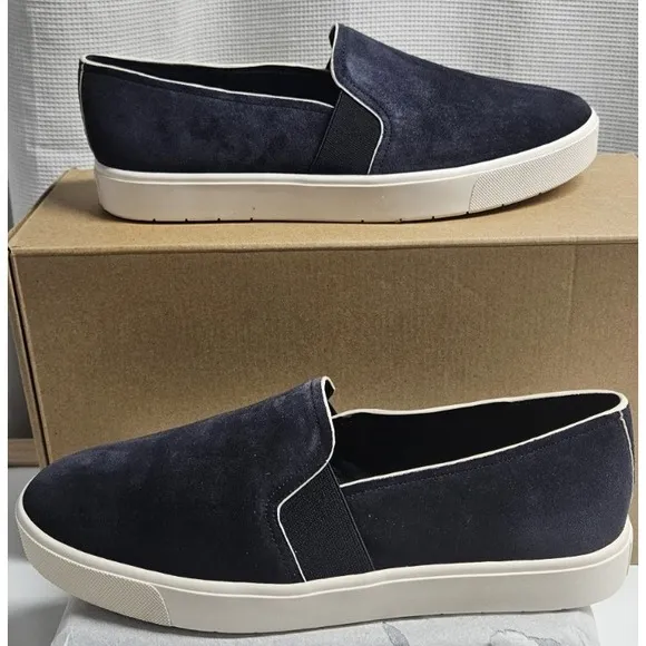 NIB Vince Womens Blair Slip On Fashion Sneaker Blue Ink Suede 39/8.5 M