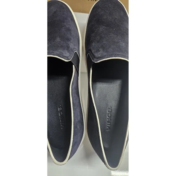 NIB Vince Womens Blair Slip On Fashion Sneaker Blue Ink Suede 39/8.5 M