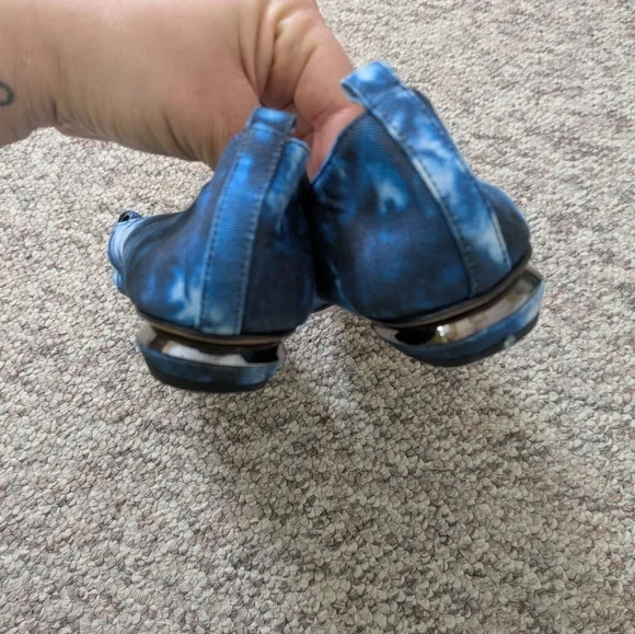 Nicholas Kirkwood Beta Bleached Denim Blue Loafers Pointed Toe EU 38 - 7.5 / 8