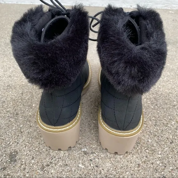 Nicole Miller Black Latte Quilted Boots Size 8.5