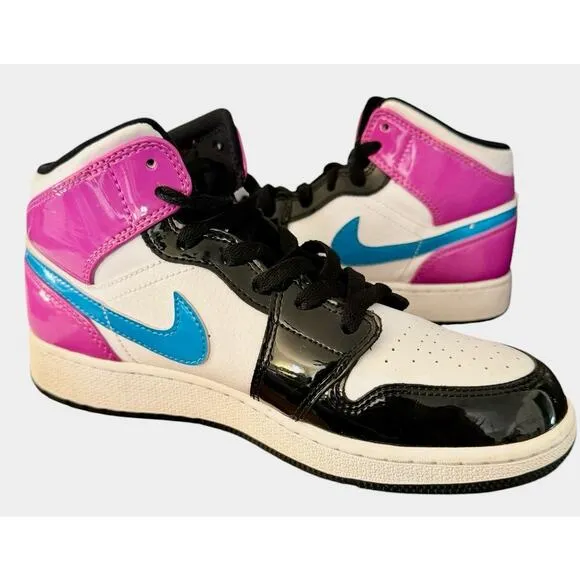 Nike Air Jordan 1 Mid Top SE Cyber Active Fuchsia 2020 5.5Y / womens 7 Athletic