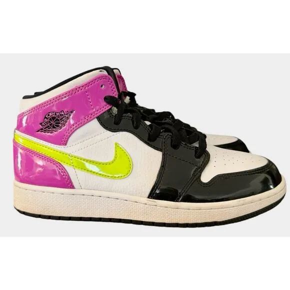 Nike Air Jordan 1 Mid Top SE Cyber Active Fuchsia 2020 5.5Y / womens 7 Athletic
