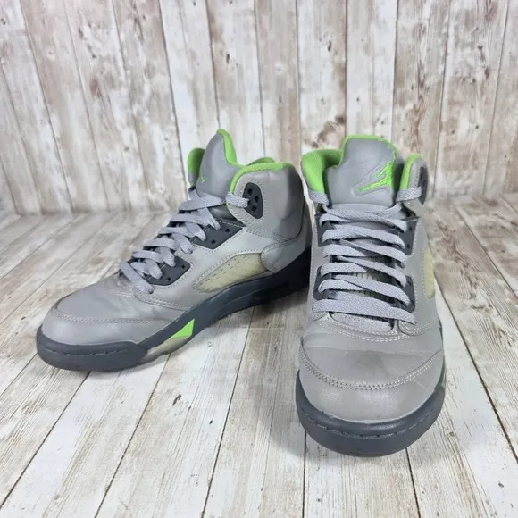 Nike Air Jordan 5 Retro Basketball Shoes Gray Green Sneakers Kids Size 6.5Y