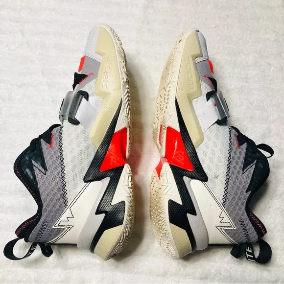 NIKE AIR JORDAN WHY NOT ZER0.3 UNITE R. WESTBROOK  UNITE SNEAKERS. SIZE 10