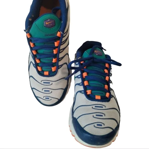 Nike Air Max Plus Youth 5Y Blue Run Athletic Streetwear Fashion Sneakers
