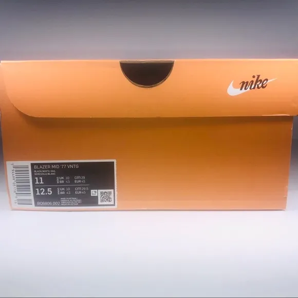 Nike Blazer Mid ‘77 Vintage Black Sail Sneakers