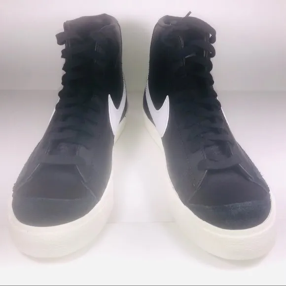 Nike Blazer Mid ‘77 Vintage Black Sail Sneakers