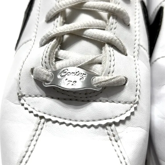 Nike Cortez leather sneakers in white and black Girls 5Y Athletic Casual Retro