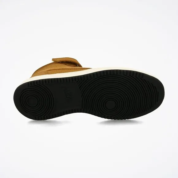 Nike Court Borough Mid (GS). Brand New. Kids Size: 2.5y - 6y.