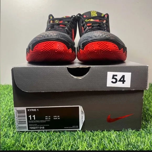 Nike Kyrie 1 Dream Black Red Irving