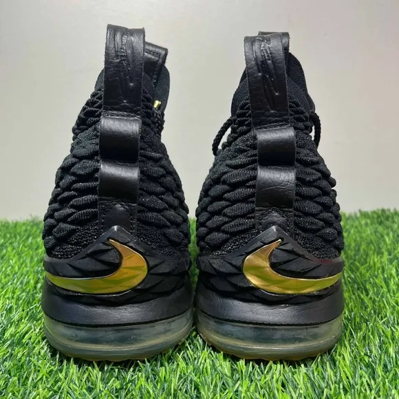 Nike LeBron 15 XV Black Metallic Gold