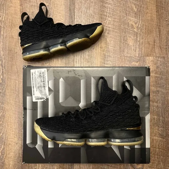 Nike LeBron 15 XV Black Metallic Gold