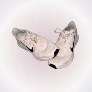 Nike light pink and black sneakers | Sz 8.5