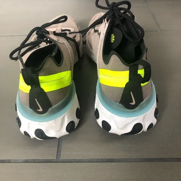 NIKE React Element 55 Sneakers