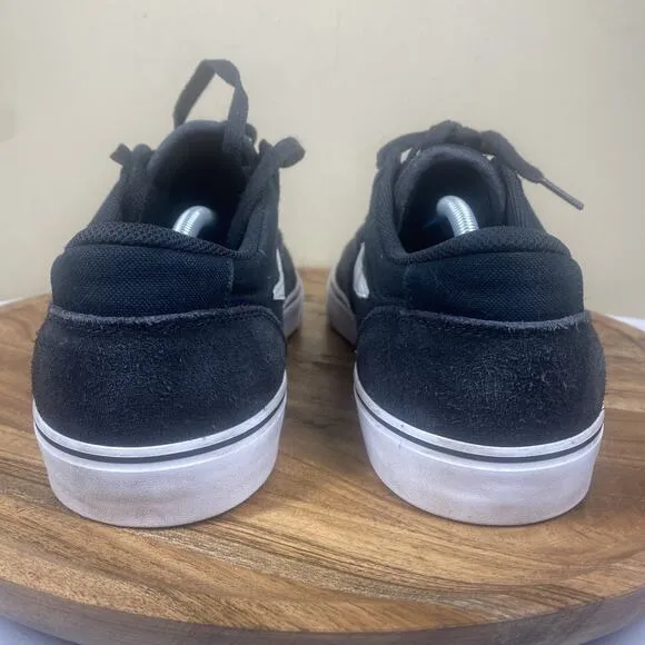 Nike SB Chron 2 Mens Black And White Size 13 Low Top Canvas Shoes