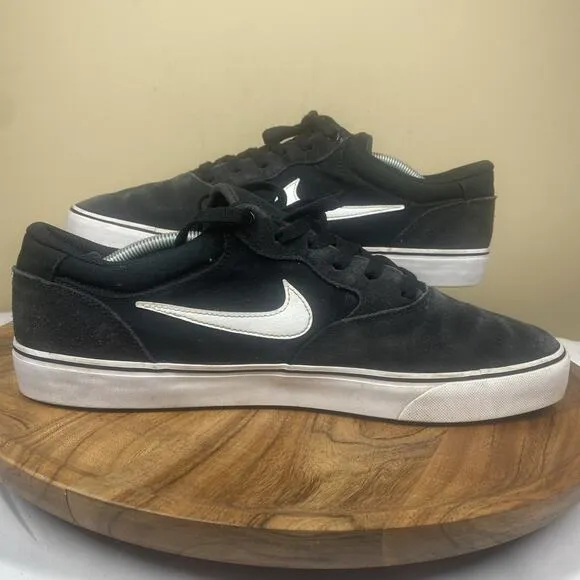Nike SB Chron 2 Mens Black And White Size 13 Low Top Canvas Shoes