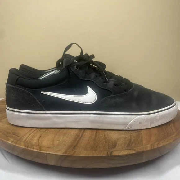 Nike SB Chron 2 Mens Black And White Size 13 Low Top Canvas Shoes
